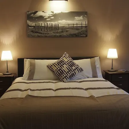 Pantile Lodge-3