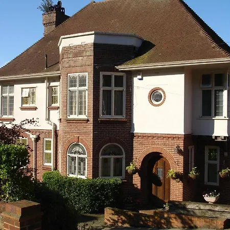 Crabble Hill House-2