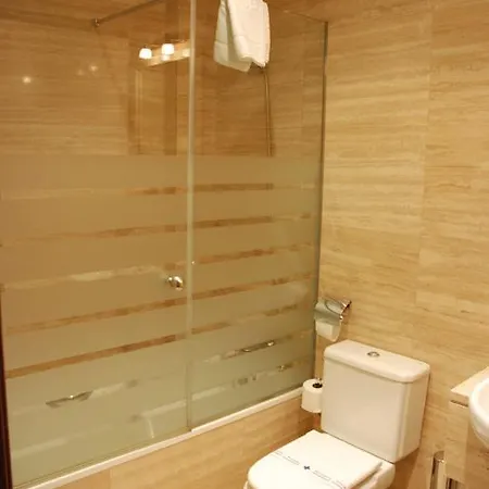 Hostal Los 5 Pinos-3