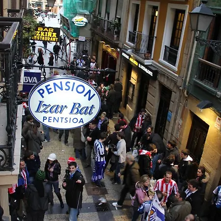 Pension Izar Bat-2