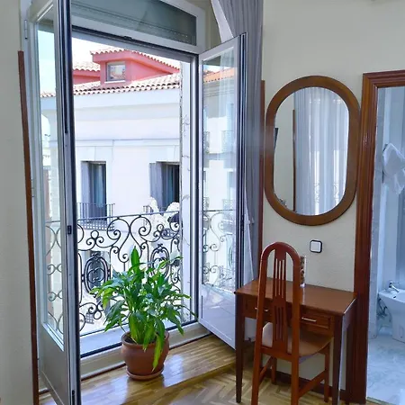 Hostal Sardinero-2