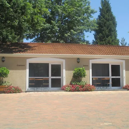 Clos Malverne Wine Estate-2