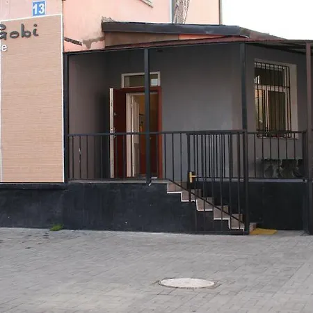 Golden Gobi Hostel&Tours-2