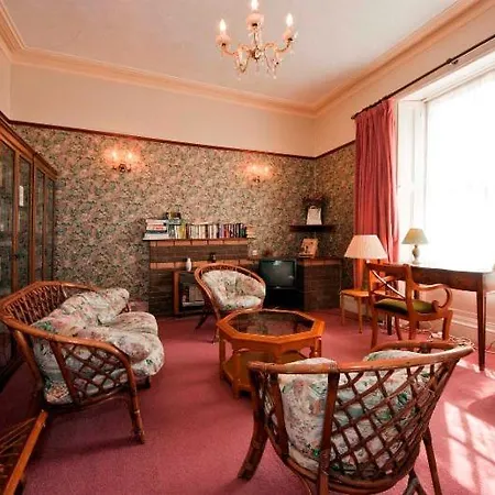 Ashurst Lodge-3
