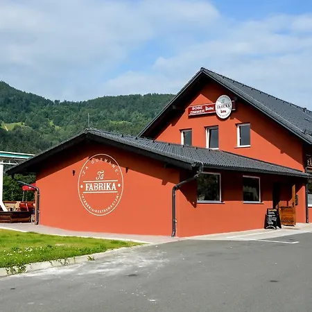 Ta Fabrika Restavracija,Pizzerija In Prenocisca-3