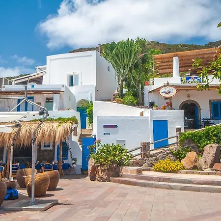 Eunymos Panarea-3