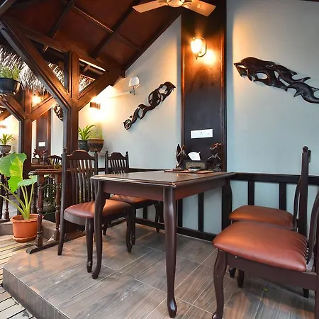 Holiday Haven Ukulhas-2
