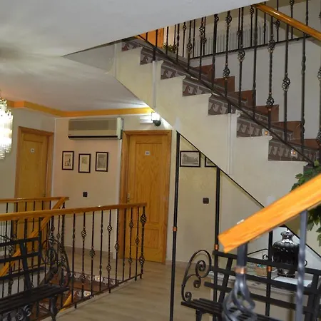Hostal Don Juan I-2