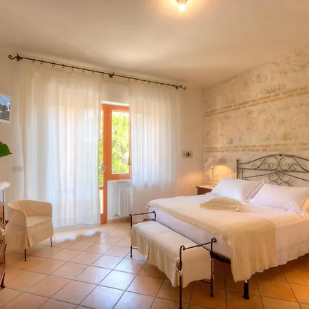 Guest House Villa Eva-2