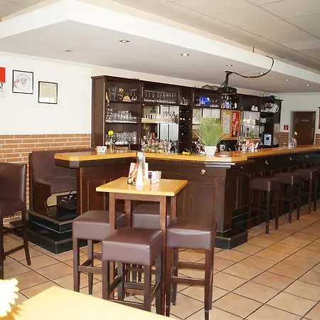 Akazienhof Hotel&Brauhaus-3