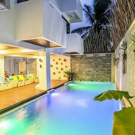 Aquzz Hotel & Spa - Maldives-2