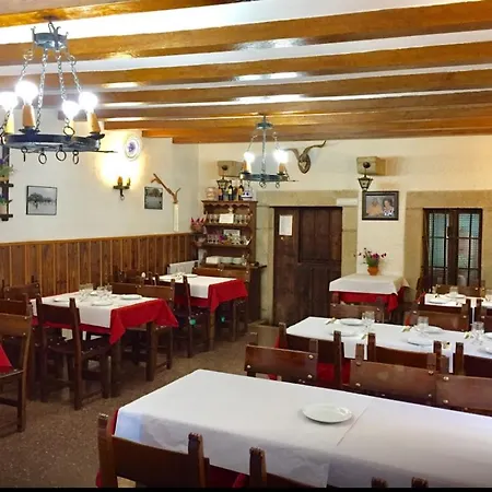 Hostal Restaurante El Chato-2