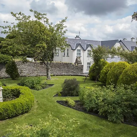 Woodhill House-3