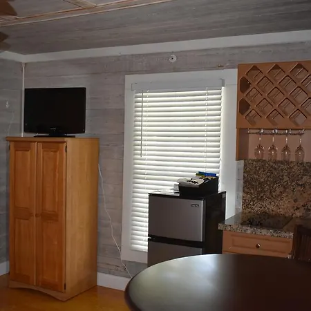 Seaport Inn-2