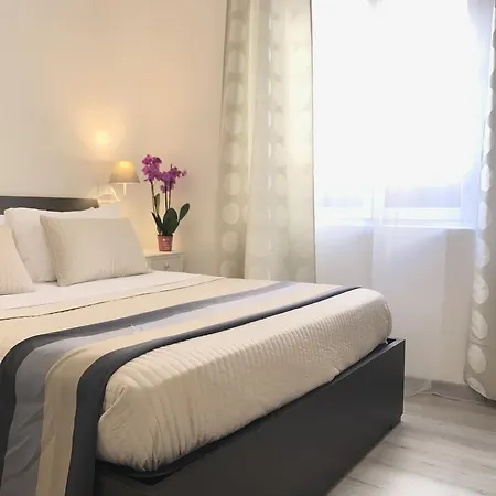 Angolo di Roma Guest house-3