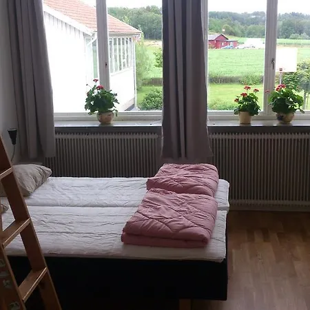 Tossene Vandrahem-3