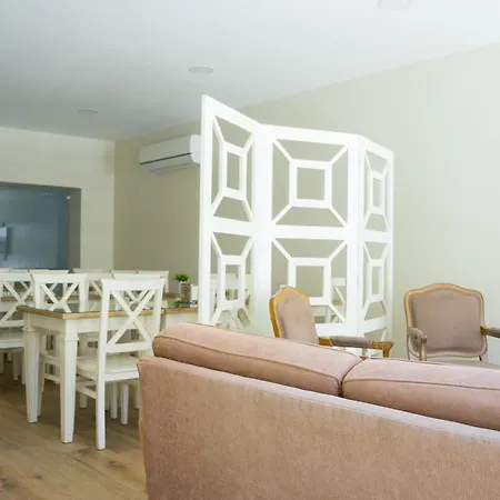 Ester Guest House-2