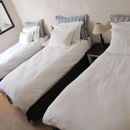Sandfields Guesthouse-3