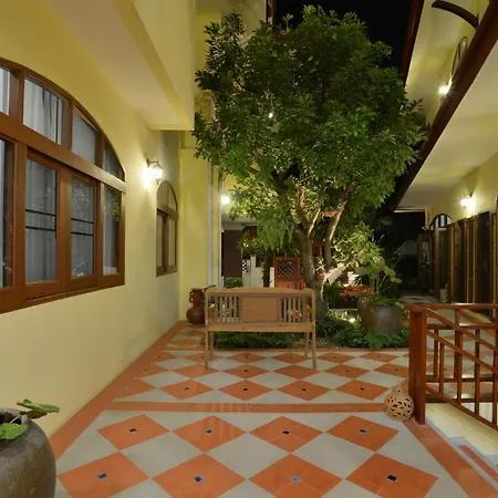 The Golden Wells Residence-2