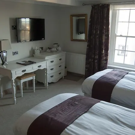 Castle View Guesthouse-2