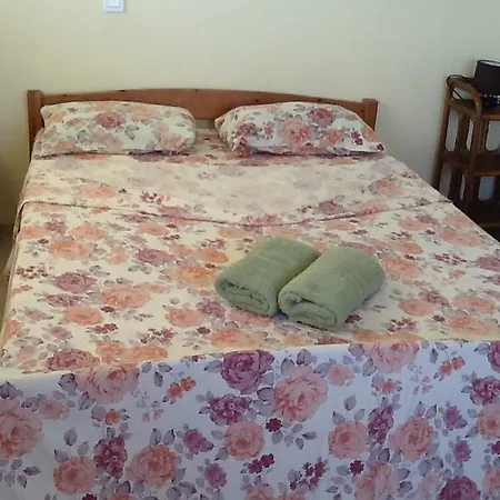 Pension Turiroa " Chez Olga"-3
