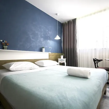 Urban Rooms-2