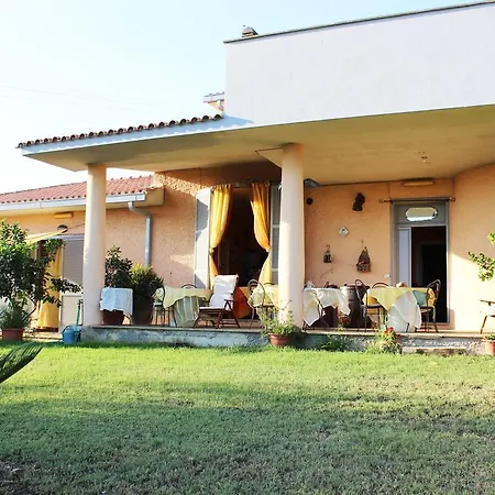 Guest house Villa di Judighes-3