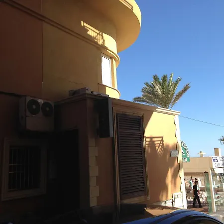 Hostal Delfin Verde-3