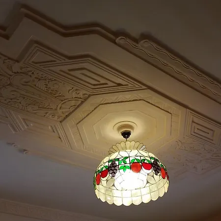 Deco Family House-3