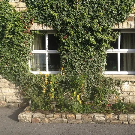 Yeats Lodge-2