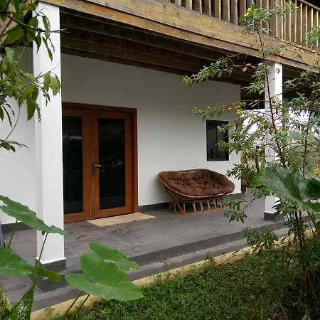 Om Home-3
