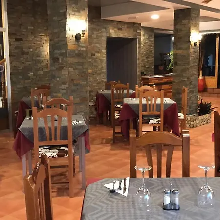 Hostal Venta Del Peral-2
