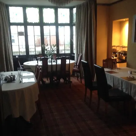 Braehead Guest House-3