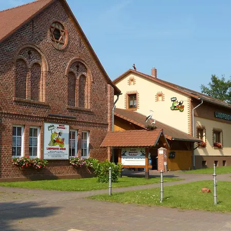 Landpension Adebar-3