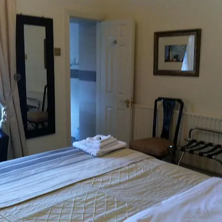 Carlingford House Town House Accommodation A91 Ty06-3