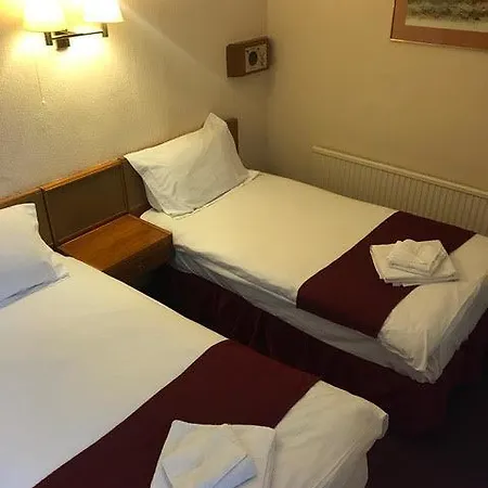 Clifton Hotel-2