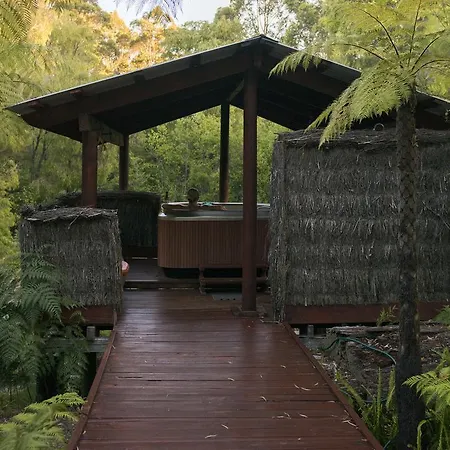 Mudstone Spa Retreat-3