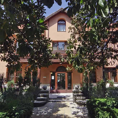 Anita House-3