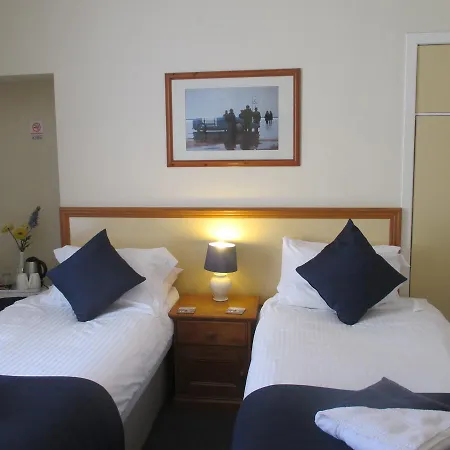 Caledonia Guest House-2