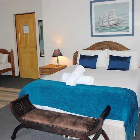 Cheetah Lodge Guest House-3