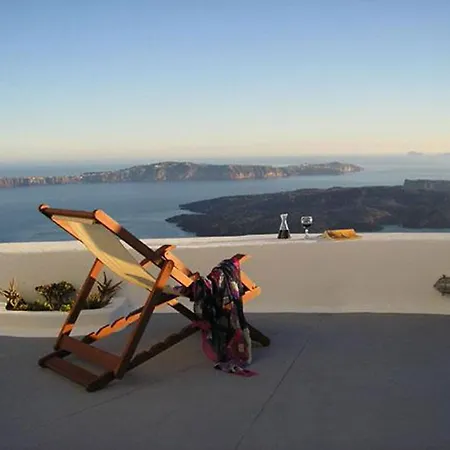Irida - Santorini-2