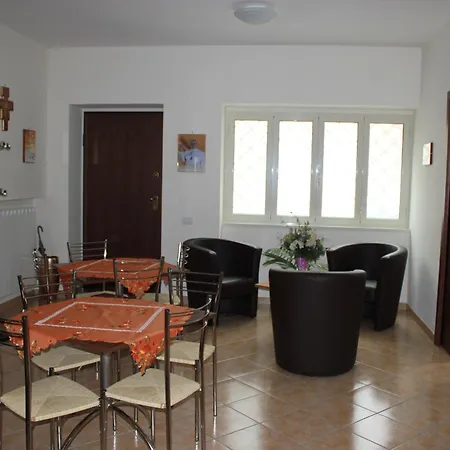 Casa per Ferie Beato Rosaz-3