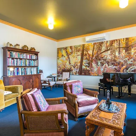Northern Arts Hotel-3