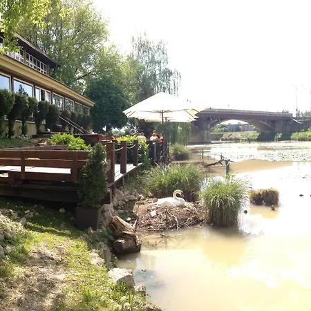 Penzion Benatky-2