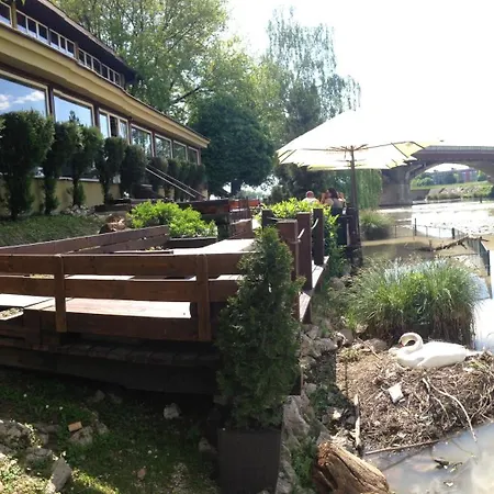 Penzion Benatky-3