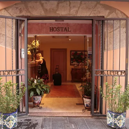 Hostal Antigua Morellana-2