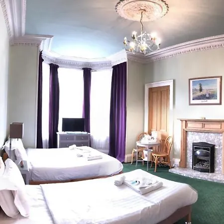 Cruachan Guest House-3