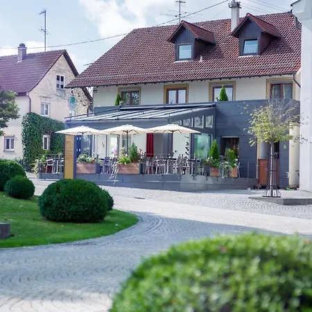 Gasthaus und Pension Zur Linde-3