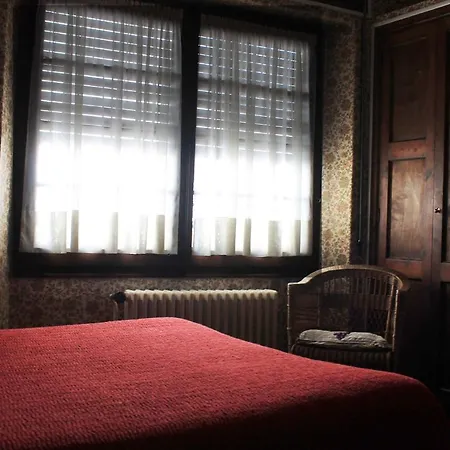 Hostal Rita Belvedere-3