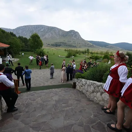 Conacul Secuiesc-Szekelyko Kuria-3